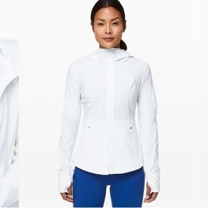 Lululemon Mist Over Windbreaker in White Size 10